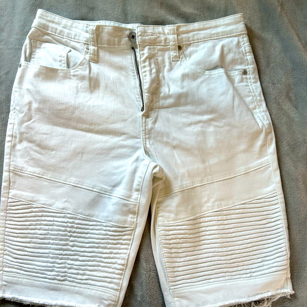 White jean men’s shorts guess brand